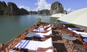HALONG 1 DAY TRIP(4 hour on boat)